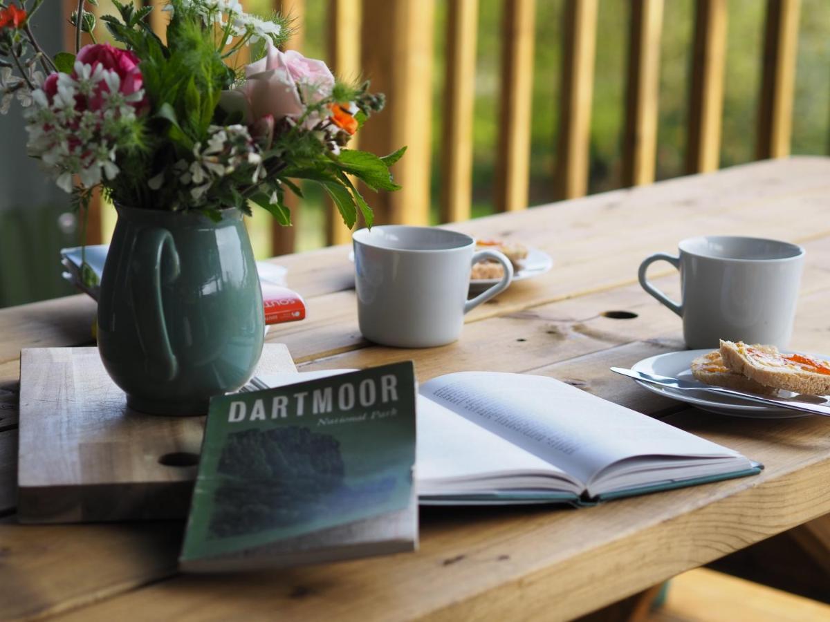 Brackenhill Glamping - Safari Tent With Hot Tub - Sleeps 6 Ivybridge Eksteriør billede